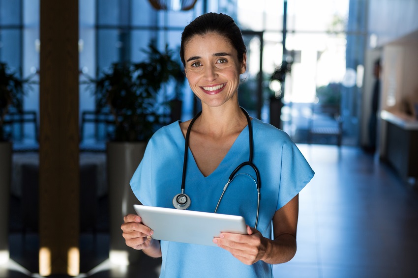 Les cliniques qui n'utilisent pas la technologie connaissent une augmentation de 8,5% de l'absentéisme