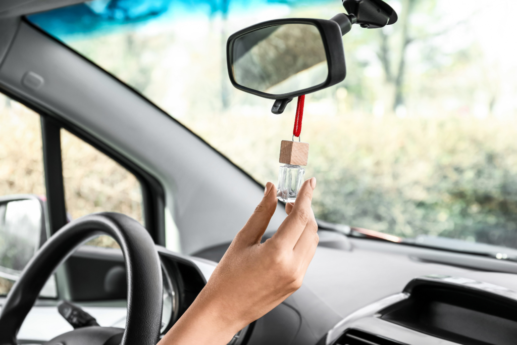 Meilleure huile essentielle pour diffuseur de voiture