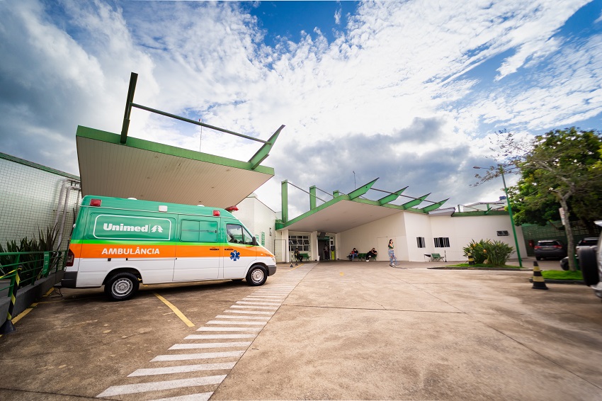 L'hôpital Poços de Caldas unifié reçoit l'accréditation sur 3
