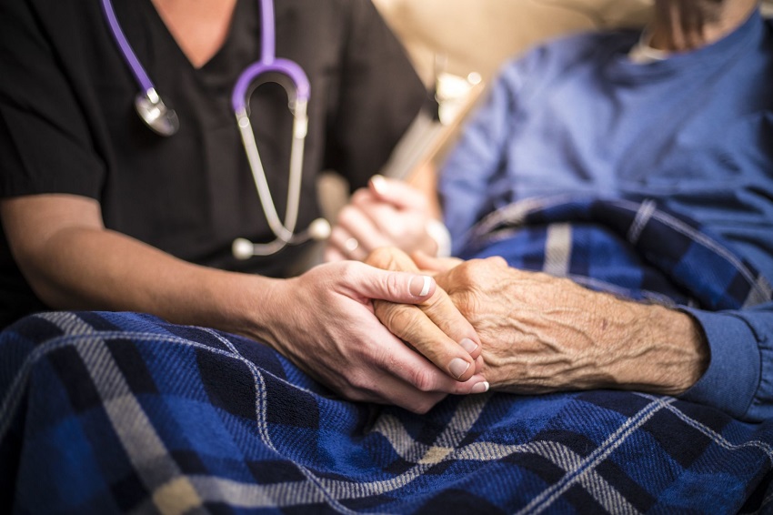 Espírito Santo établit la politique de l'État de soins palliatifs