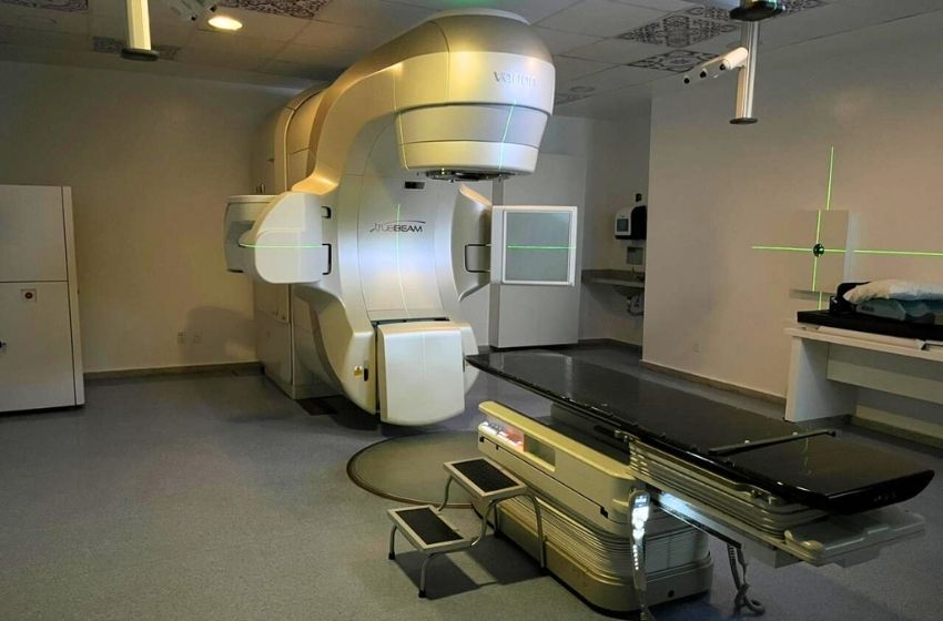 L'hôpital portugais réel inaugure accélérateur linéaire d'une valeur de 10 millions de R