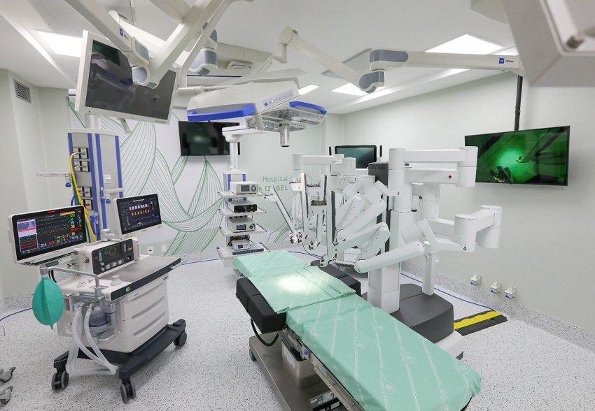 L'hôpital de Santa Izabel acquiert un nouveau robot chirurgical de 4e génération