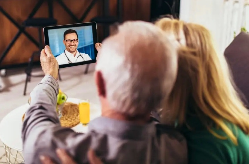 La Commission autorise l'utilisation des TIC pour le traitement des troubles cognitifs chez les personnes âgées