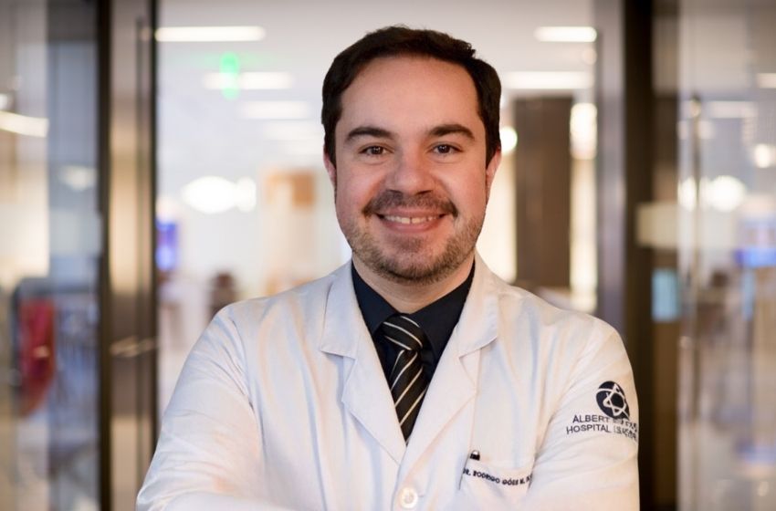 Rodrigo Góes, chirurgien de l'hôpital Albert Einstein, est admis à Sigma Xi
