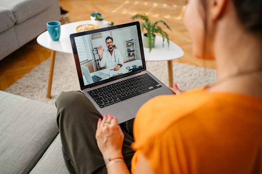 SUS obtient ce mois-ci un téléservice pour les femmes exposées à la violence