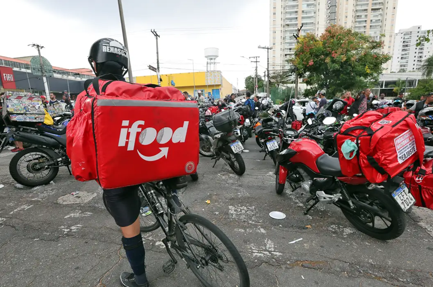 Anvisa permet la vente de médicaments via des plateformes telles que iFood