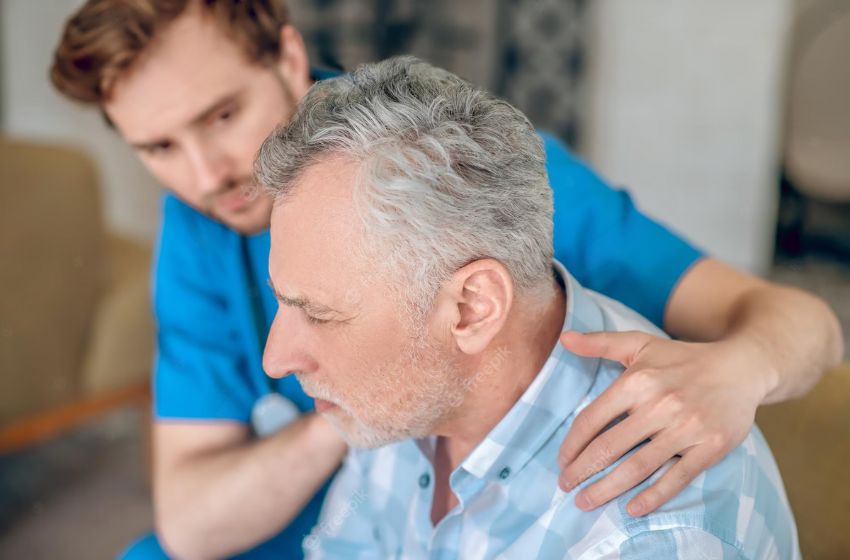 Les hommes découvrent souvent le cancer du sein à un stade plus avancé